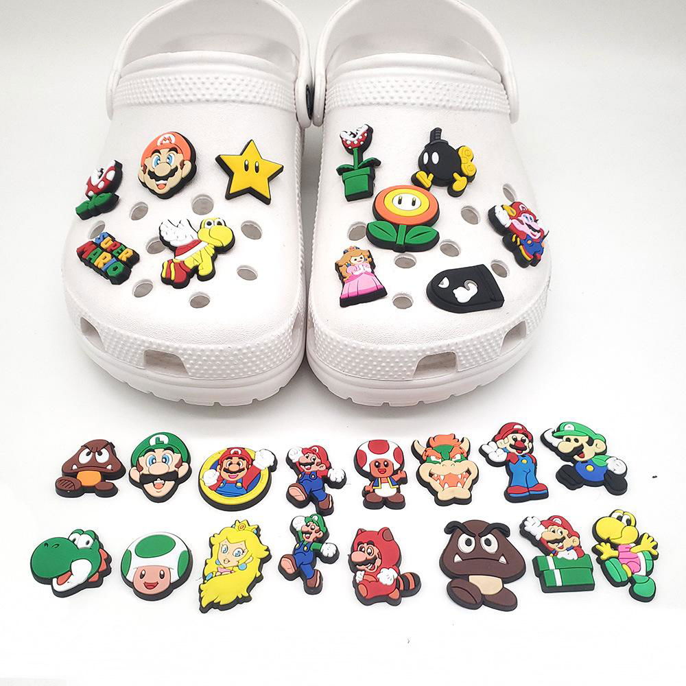 Mario Anime Croc Pins Cartoon Croc Charms Designer Shoe Charms for Decoration 4