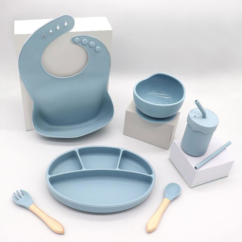 Silicone Baby Feeding Set Suction Baby Plate Bowl Set with Bib Spoon Fork Sippy  4