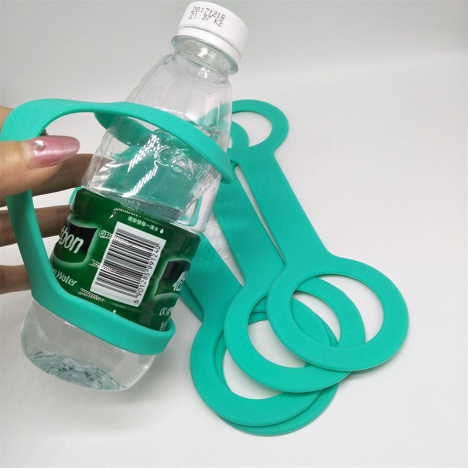 Silicone Water Bottle Carrier Grip Water Handle Grip Cup Strap 2