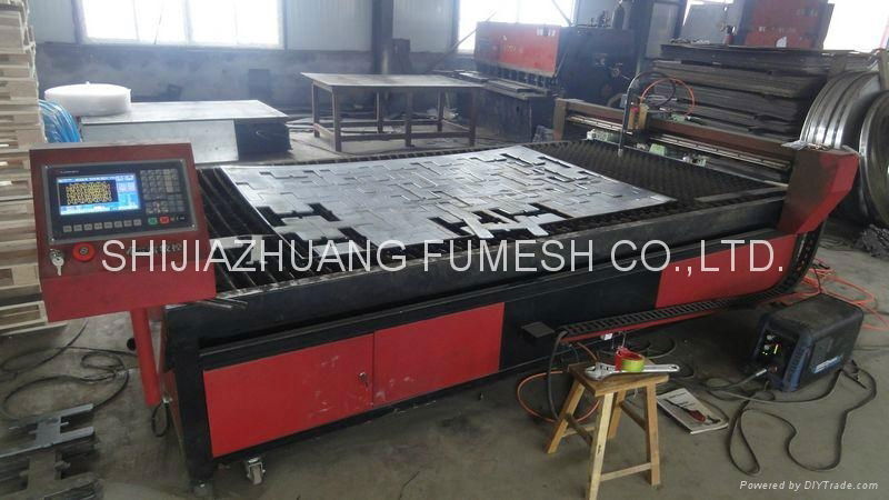 Digital-control cutting machine