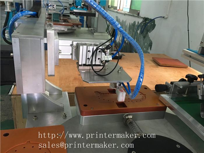 Semi Auto Screen Printing Machine with Auto Manipulator 2