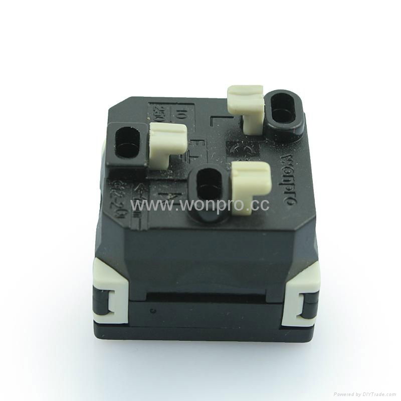 Inlay Way Universal Socket with safety shutter 2P+E in black(BSF-R4S-BK 10A) 5