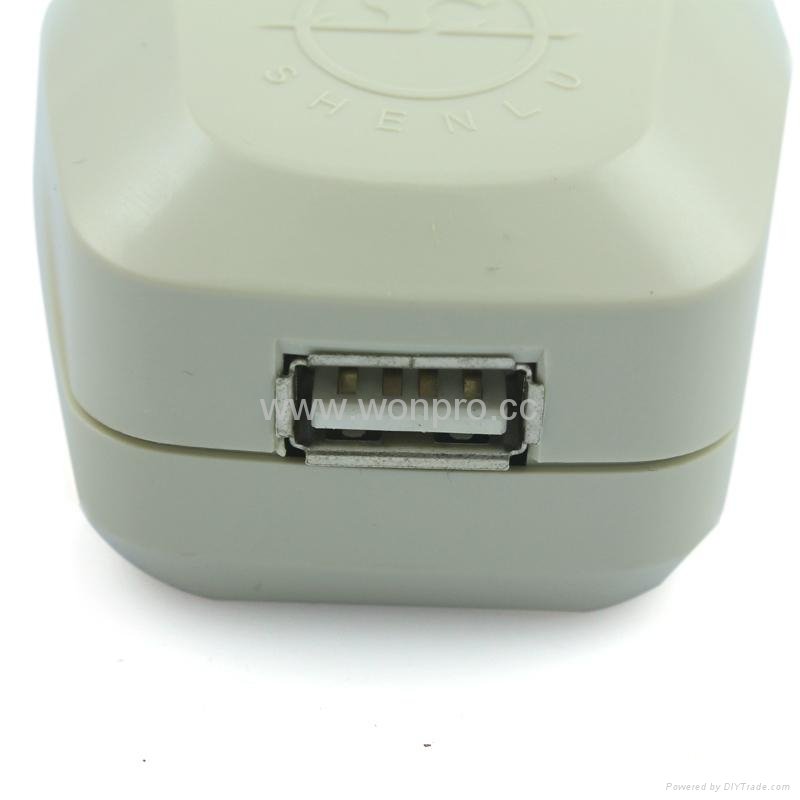 美日式旅游转换器带USB充电(WASDBU-5-W) 4