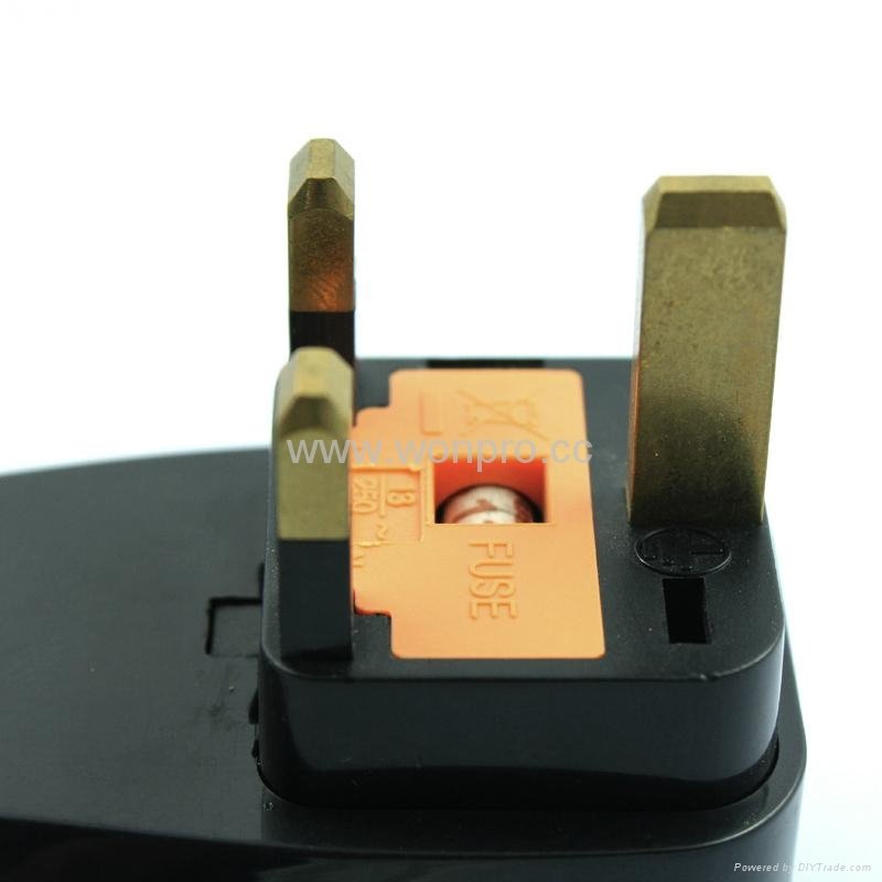 英式带保险丝旅游转换器带USB充电(WASDBU-7F-BK) 4