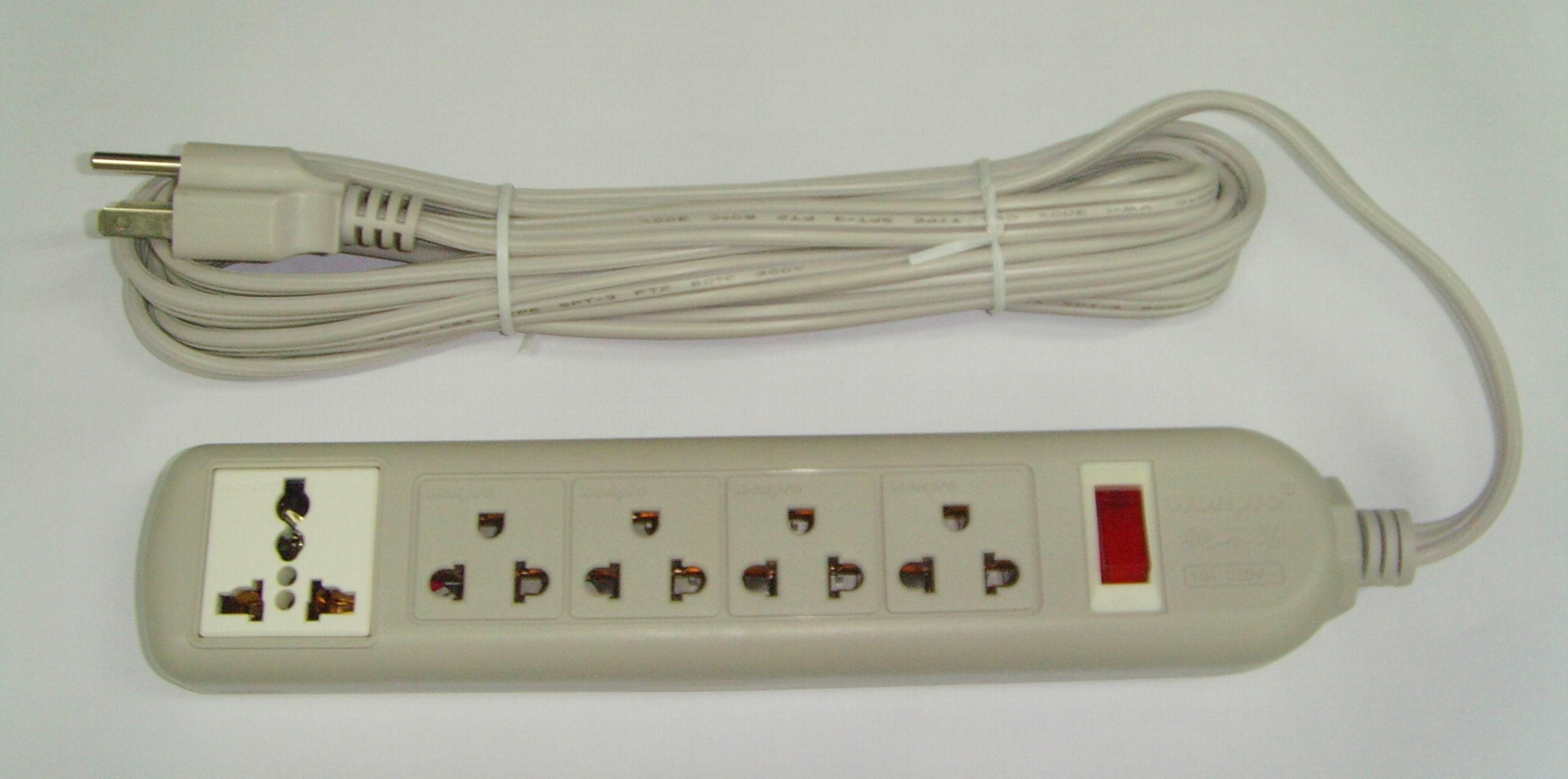 四位雙用插座+一位萬用插座固定式中間轉換器(WE5BR4-D) 3