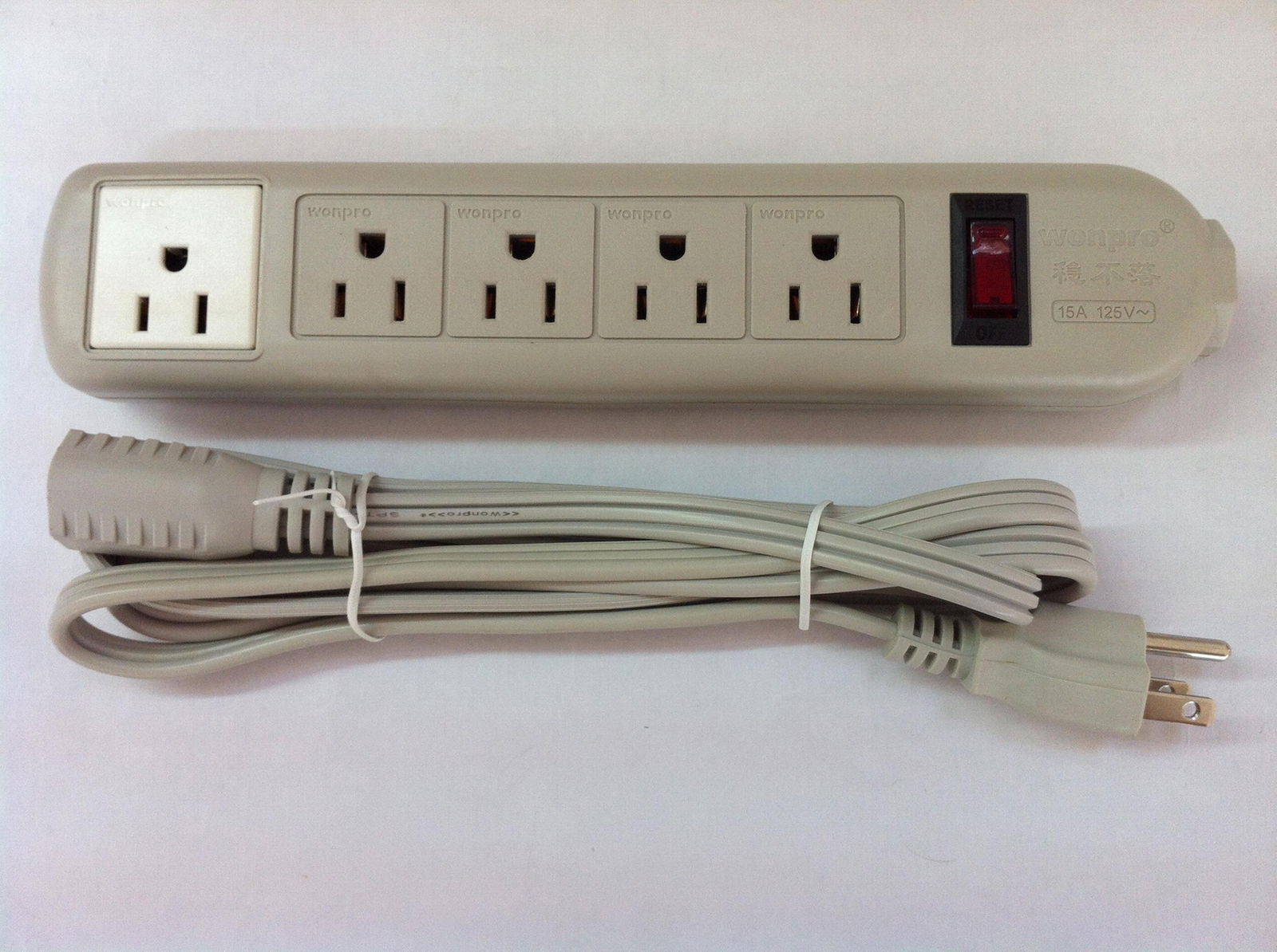 5 gang USA type  outlet extension power strip(WE5R5A-IU105)