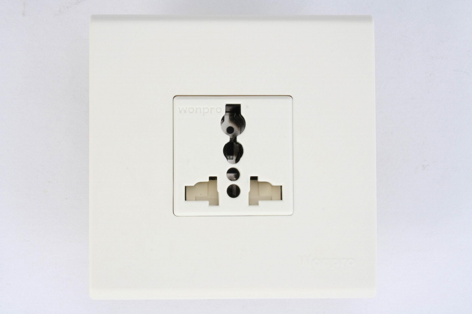 WF86CN series Advanced Wall Sockets 2