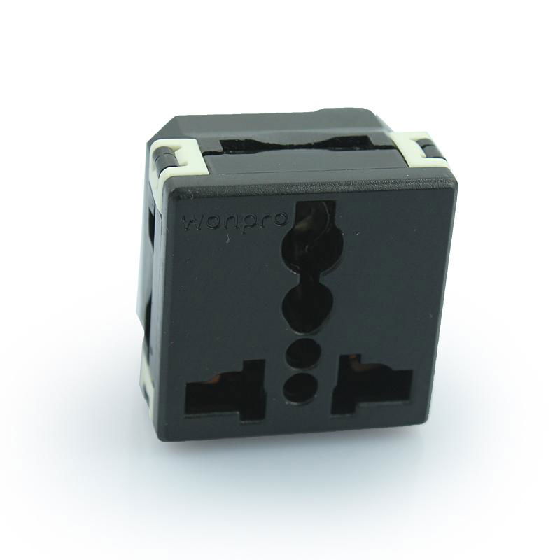 Universal receptacle module in black 2P+E(R4-BK)