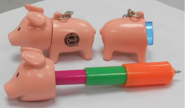 pig stretchy ballpen with keychain