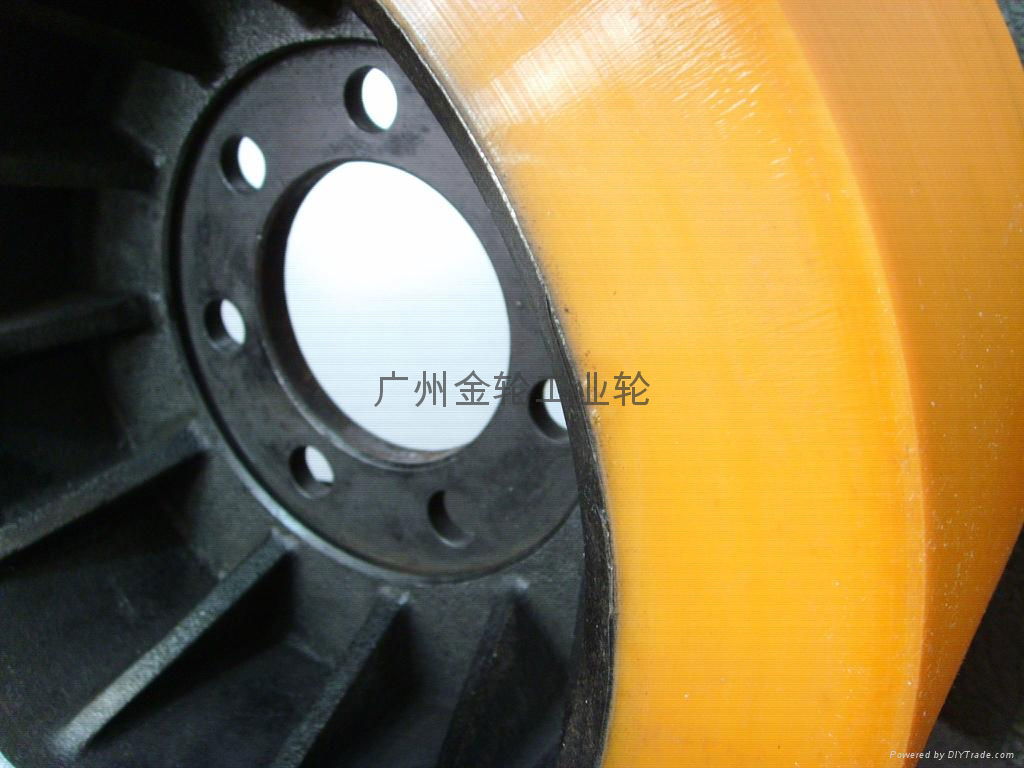 聚氨酯包胶实芯轮胎 4