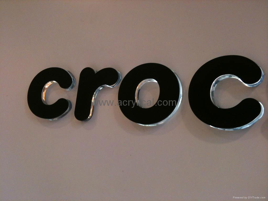 Wall mounted custom acrylic led light letter sign for retail store