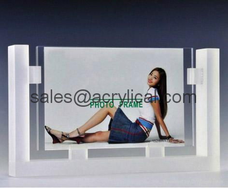 Acrylic photo frame,acrylic picture frame 12+12mm,The Heavy Magnetic Picture Frame preserves your photo between heavy sheets of clear acrylic that are held together by magnetic corners. Can be used vertically or horizontally and available in three sizes:2-1/2 X 3-1/2 X 3/4, 3 1/2'', 3 1/2'' x 5'', 4'' x 6'', 5'' x 7''.