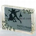 acrylic photo frame,4R acrylic magnetic photo frame,Magnetic Picture Frame preserves your photo between heavy sheets of clear acrylic that are held together by magnetic corners. Can be used vertically or horizontally and available in three sizes:2-1/2 X 3-1/2 X 3/4, 3 1/2  , 3 1/2   x 5  , 4   x 6  , 5   x 7  .