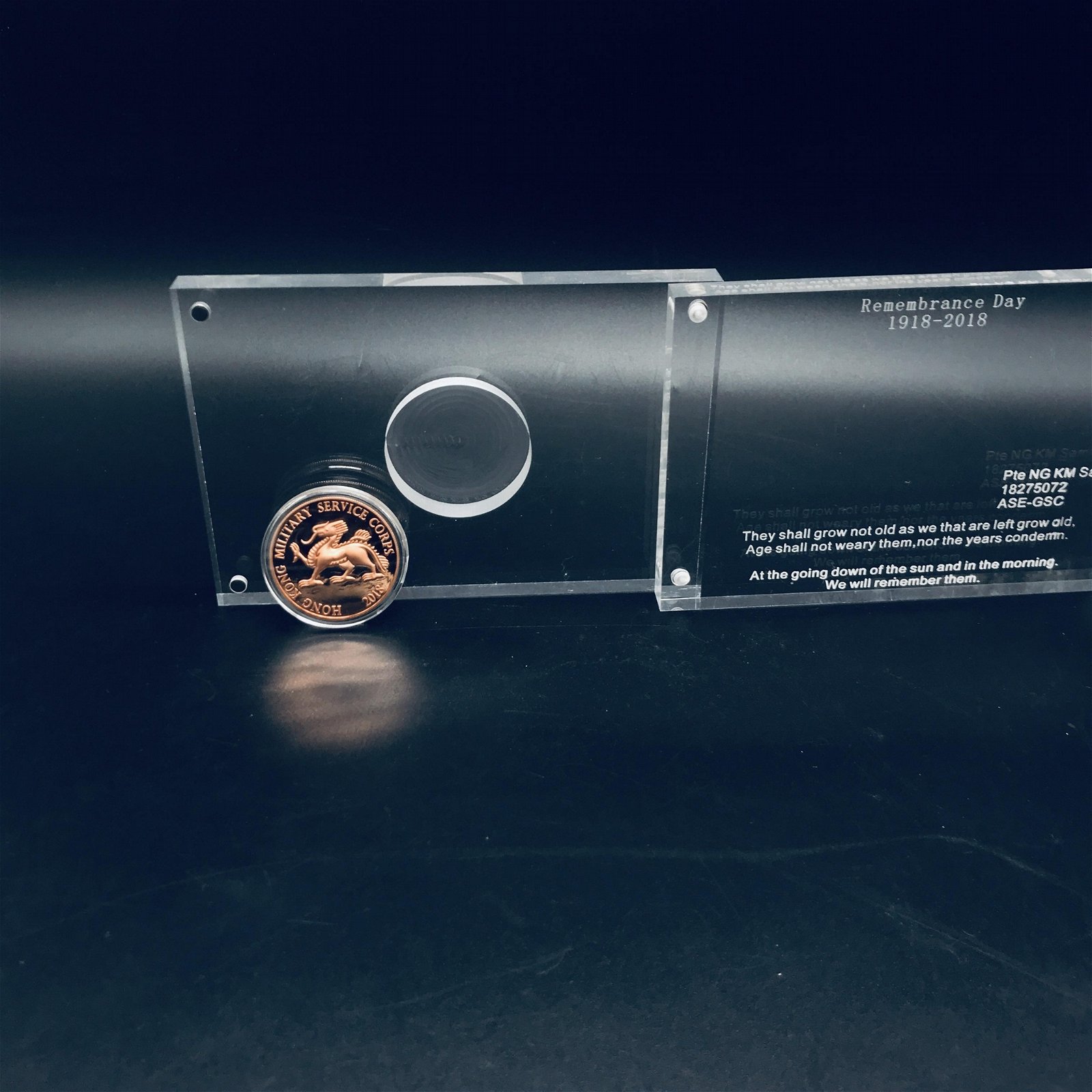 Acrylic coin award,Custom Acrylic Coin Sandwich Award
