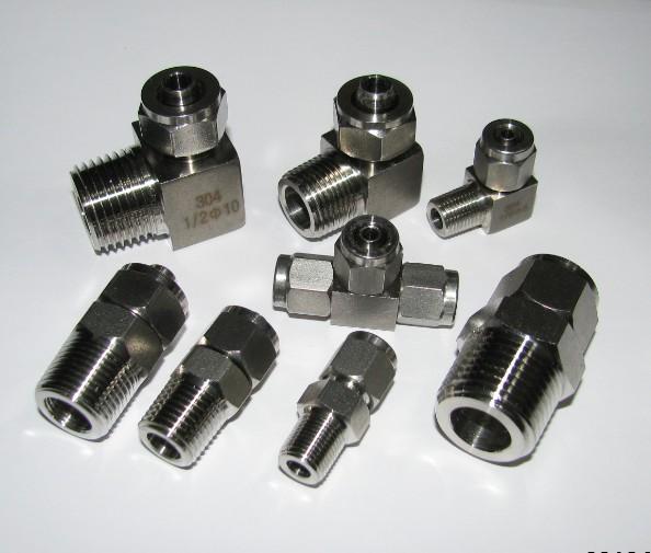 SAE UNF7/16"-20 x  NPT1/2"  304不锈钢真空泵制冷接头