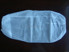 Disposable nonwoven sleeve cover