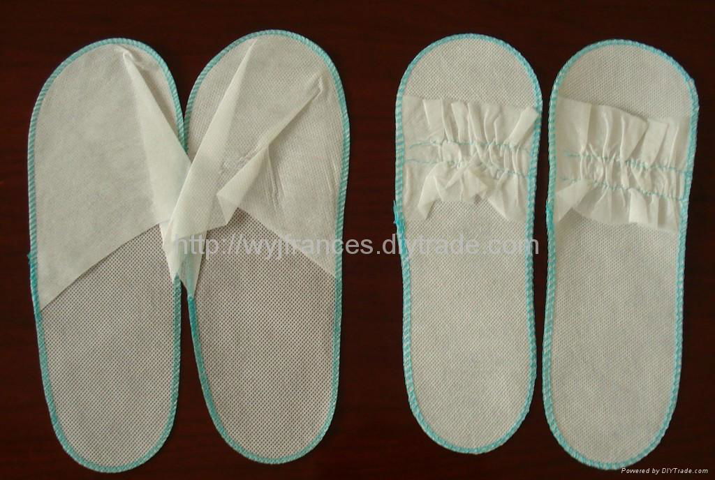 Disposable non-woven slipper 2