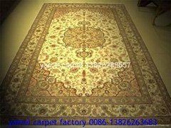Handmade silk carpet of the same quality as Apple Mobile 6x9 ft