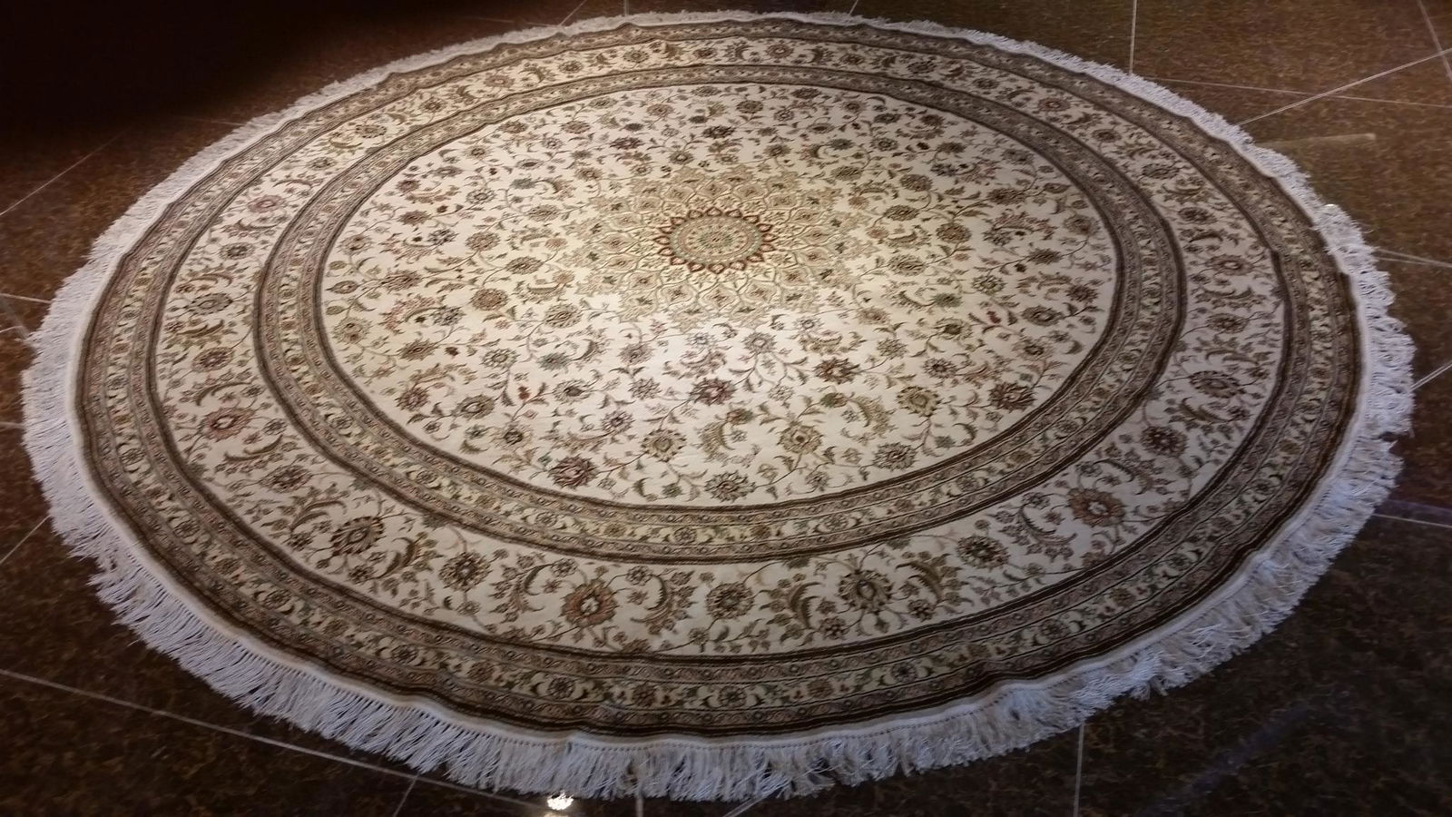 Today50% discount gun purchase of 8.5ft x8.5ft Persia splendor round rug 2