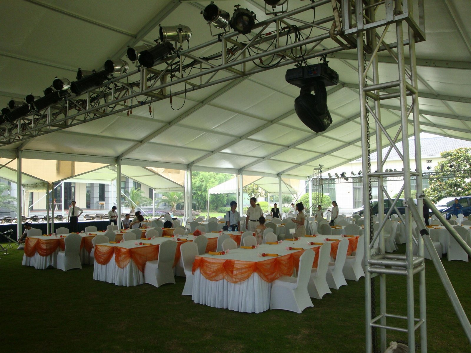 40X80M Serving various exhibitions and manufacturing large aluminum alloy tents 2