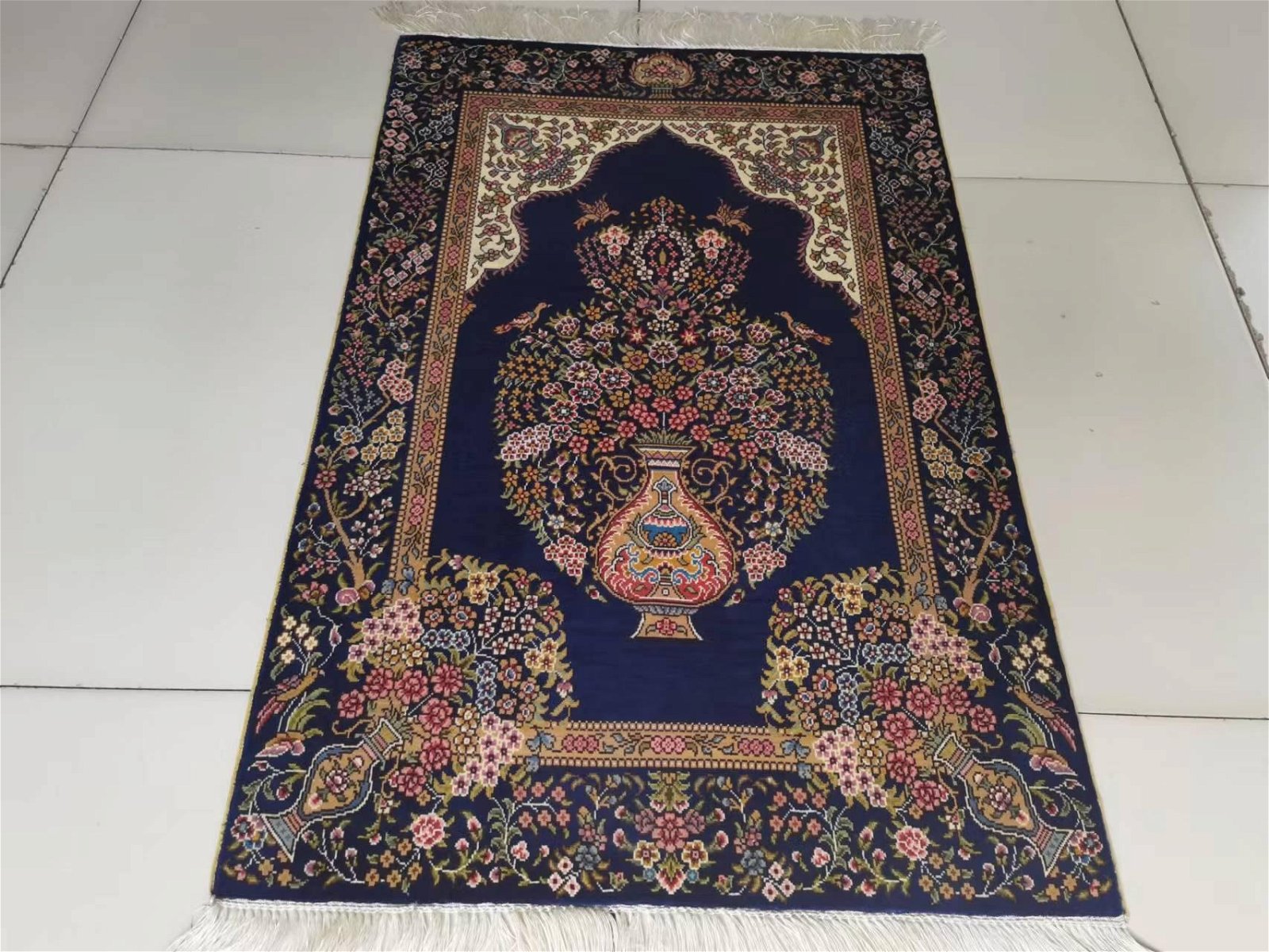 persian splendor 2x3ft handmade art collection rug and tapestry 2