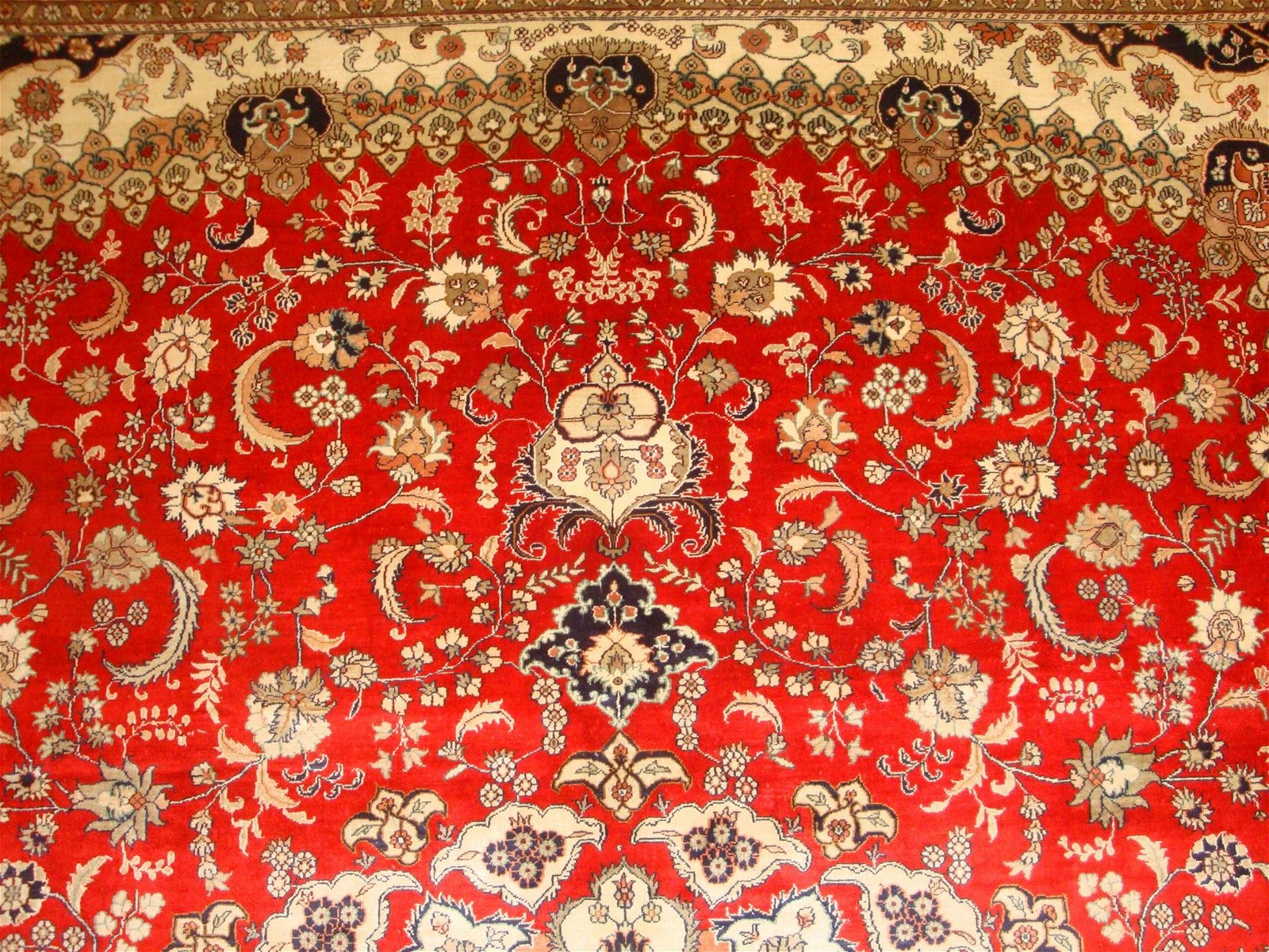 9x12ft 中国红手工编织真丝地毯畅销全世界 7