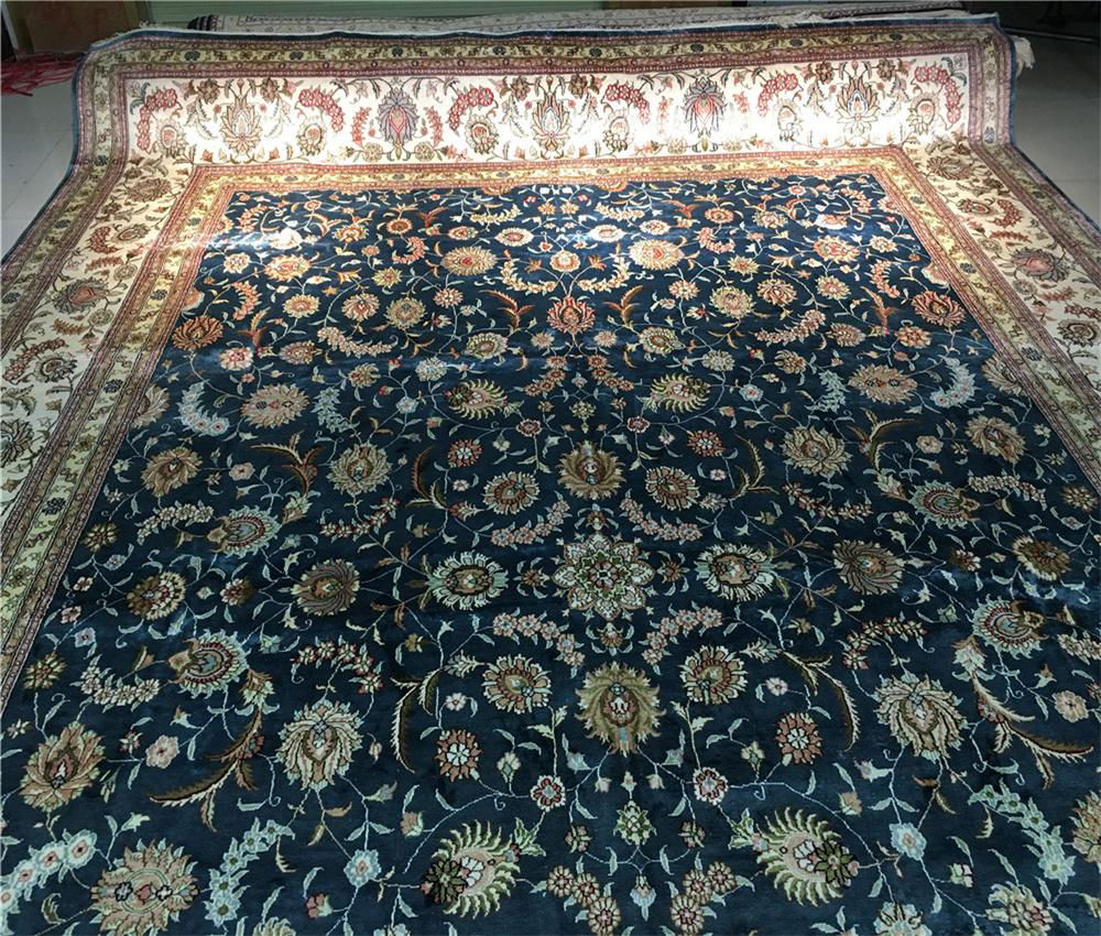 Wholesale of handmade silk carpets and artistic tapestries for living room 2