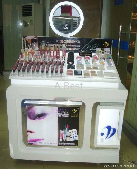 Cosmetic display 001 3