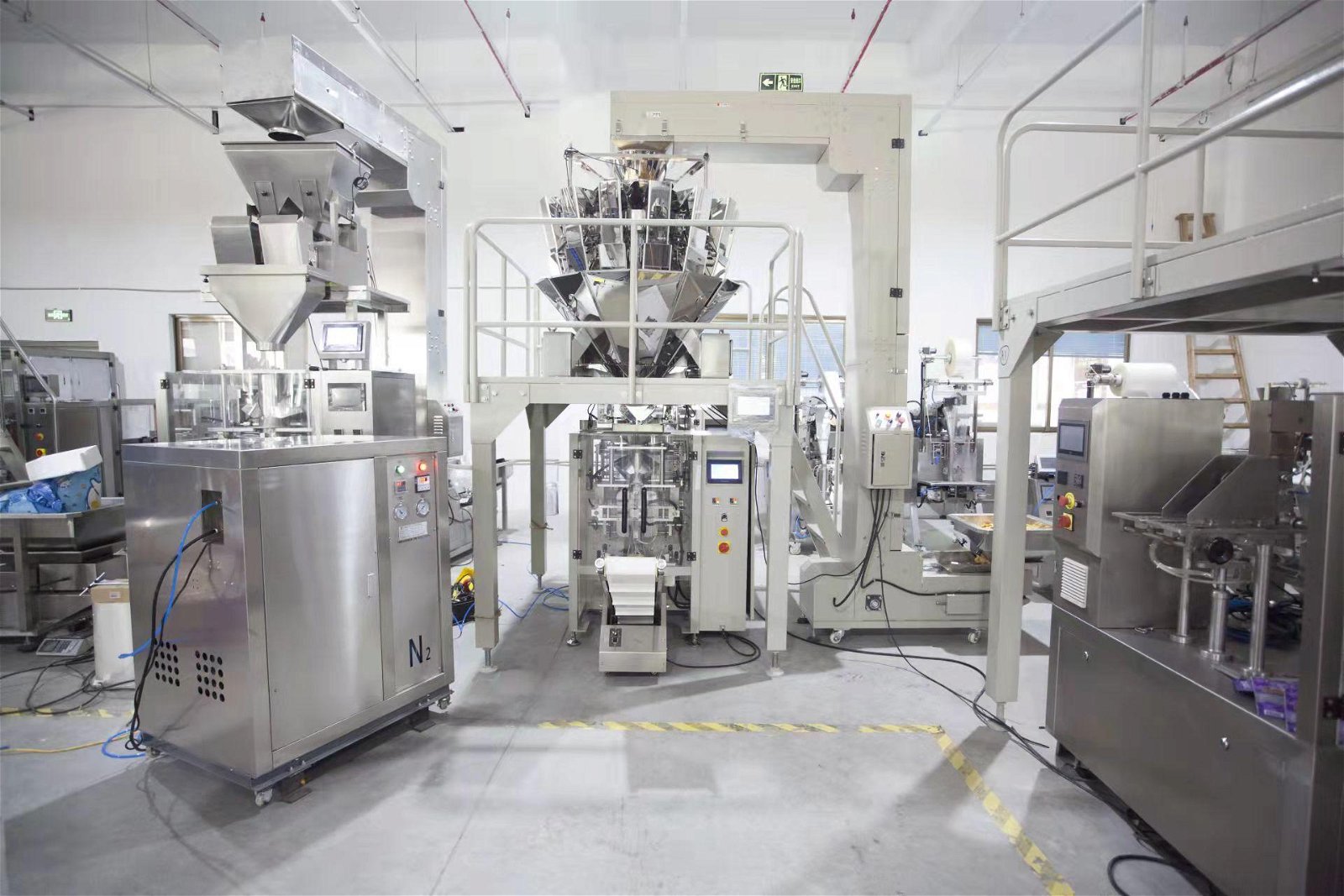 automatic weighting and packing machine