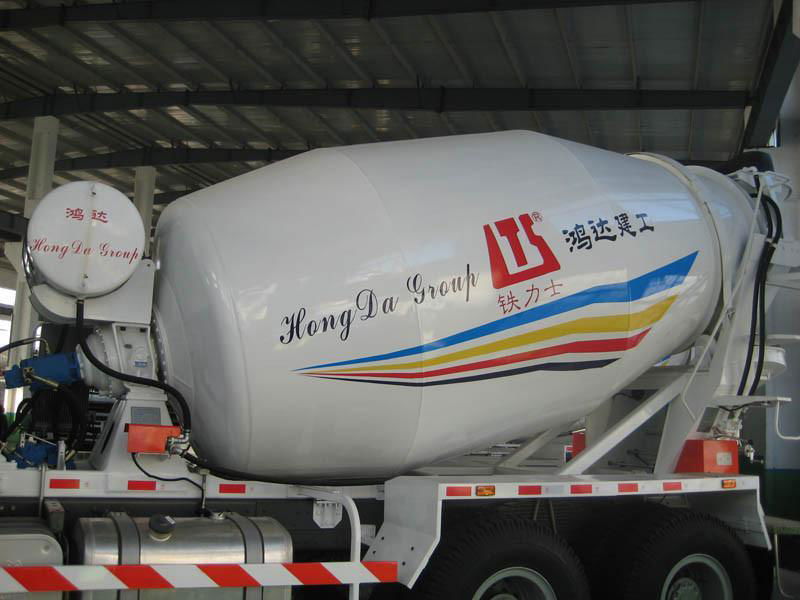 concrete mixing truck 2