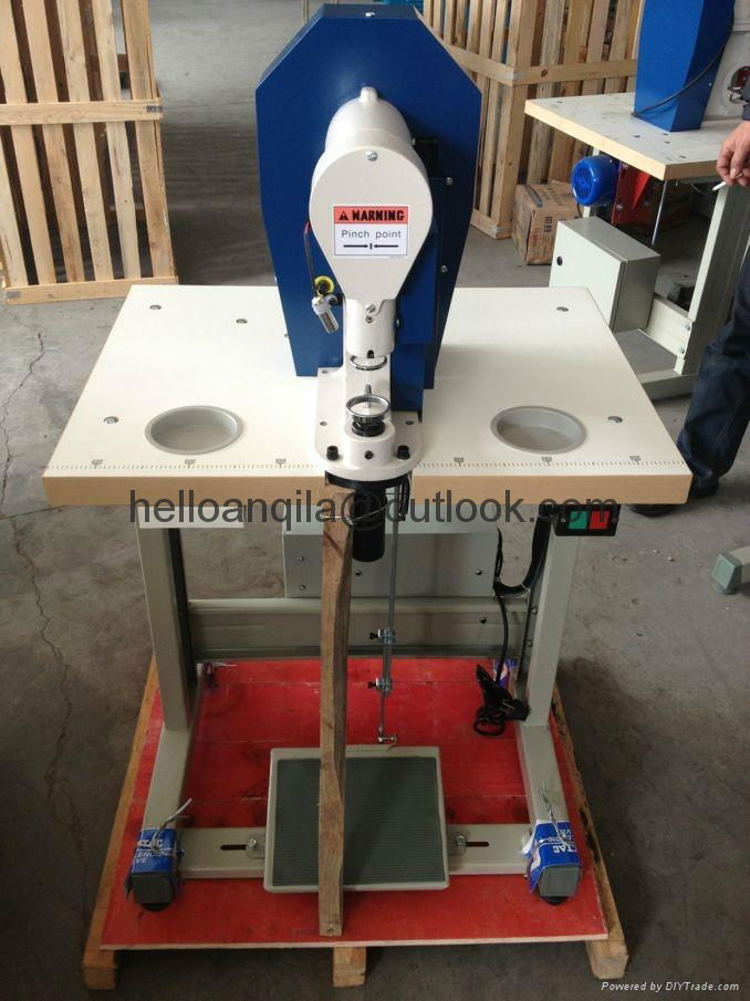 110v MIC-5 ELECTRIC grommet(eyelet) attaching machine  2