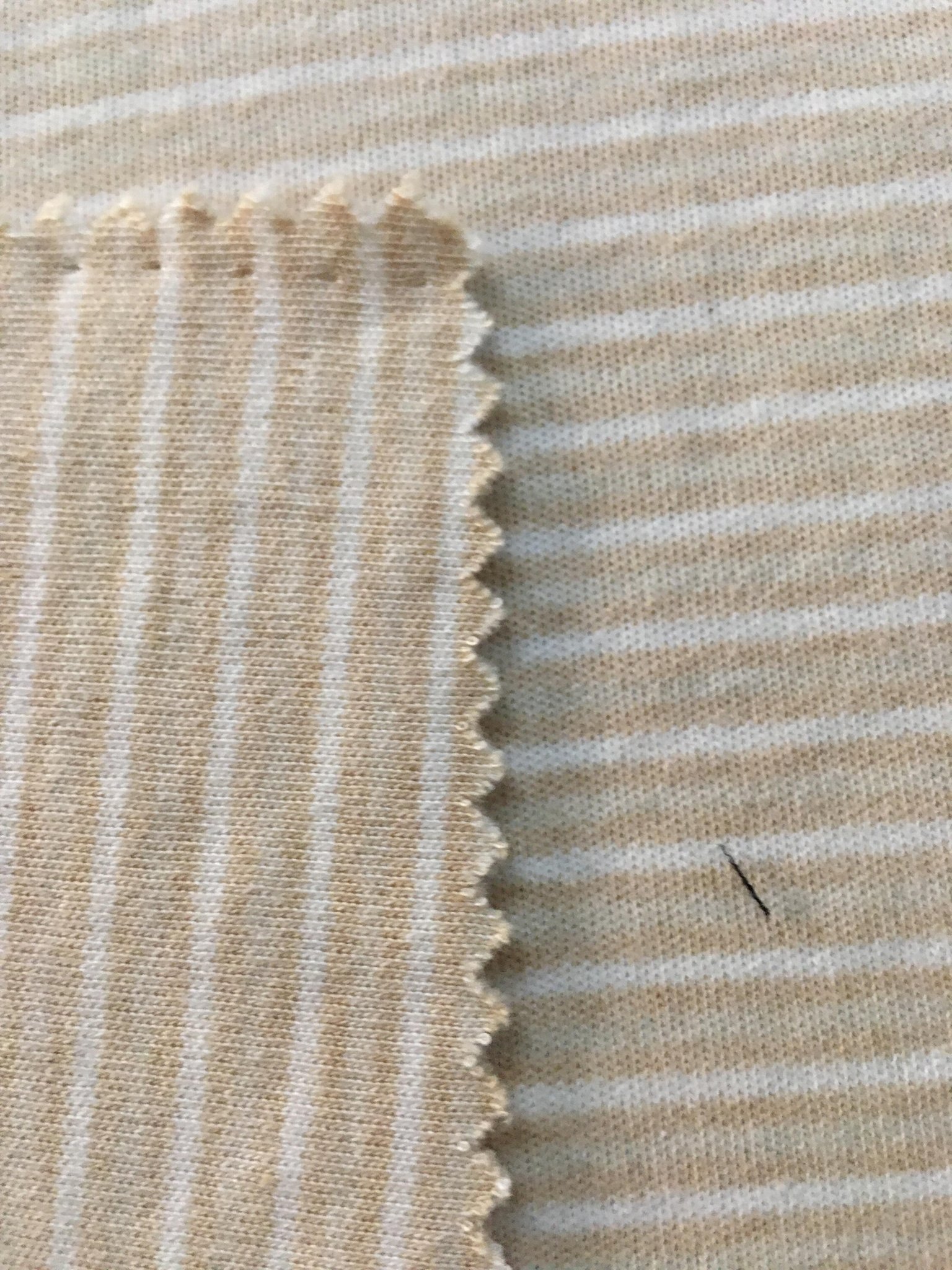 Bamboo fiber knitted fabric