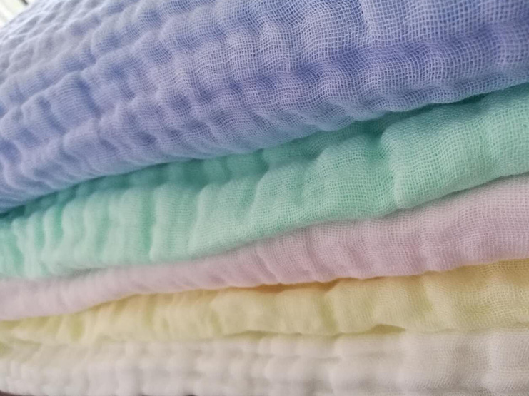 100%Cotton Yarn Dyed Seersucker Fabric for Garment 4