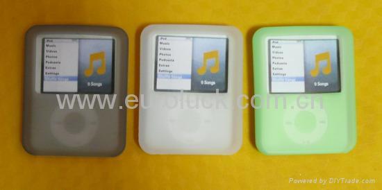 free-shipping 8GB cheap mp4(III generation) with six colors and Silicon case   4