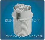 E14 plastic lamp holder with VDE certificate in white color