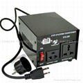 STU-200 STEP UP/ DOWN VOLTAGE TRANSFORMER WITH USB 2