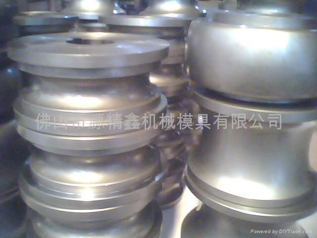 Welded pipe mold,  2