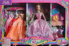 bendable dolls w/7 dress