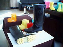 ordinary boots(2004) men's boots or rubber boots,wellies