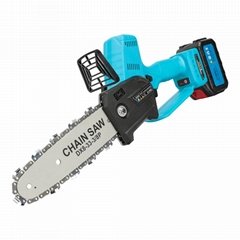 Small battery chainsaw