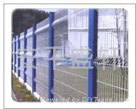 wire mesh fence 