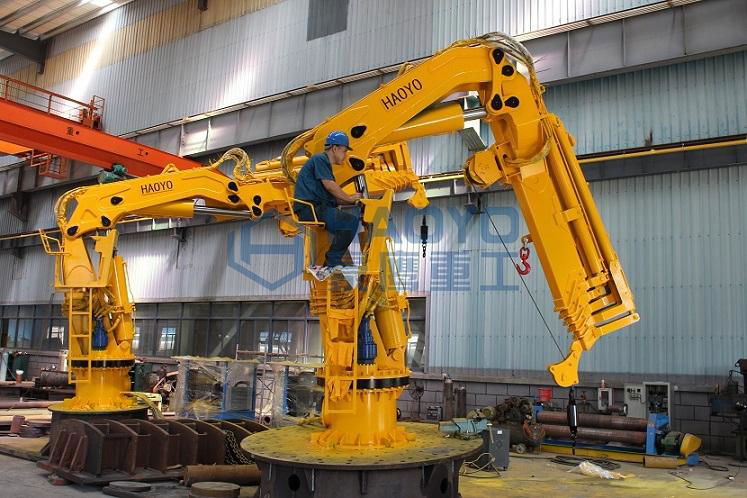 Fully Foldable Hydraulic Engine Driven Marine Crane for sale