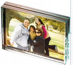 GLASS PHOTO FRAME