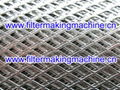 Expanded mesh for air filter