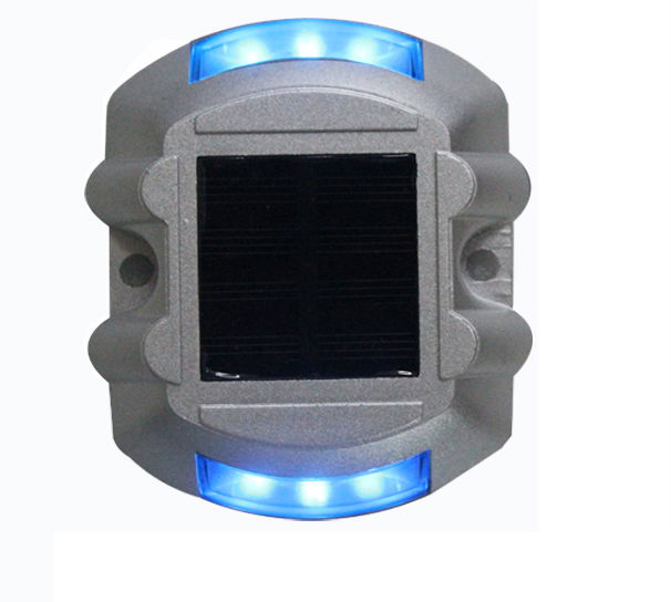 Horseshoe shaped solar road stud 2