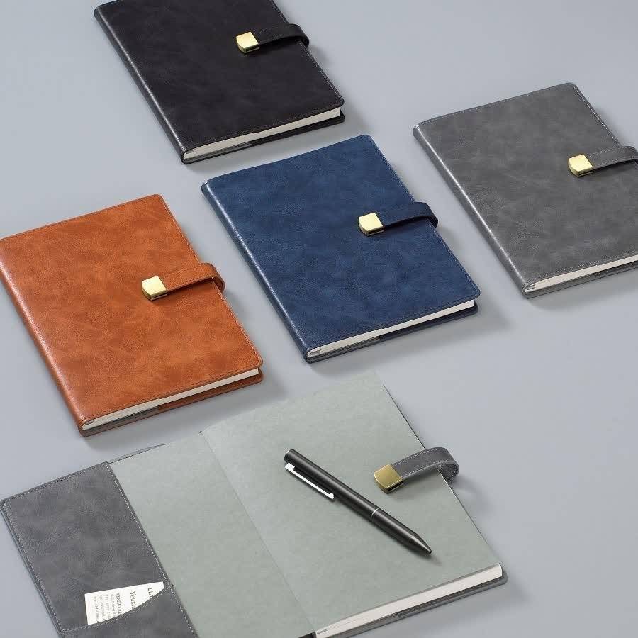Nail-shaped magnetic buckle core notebook