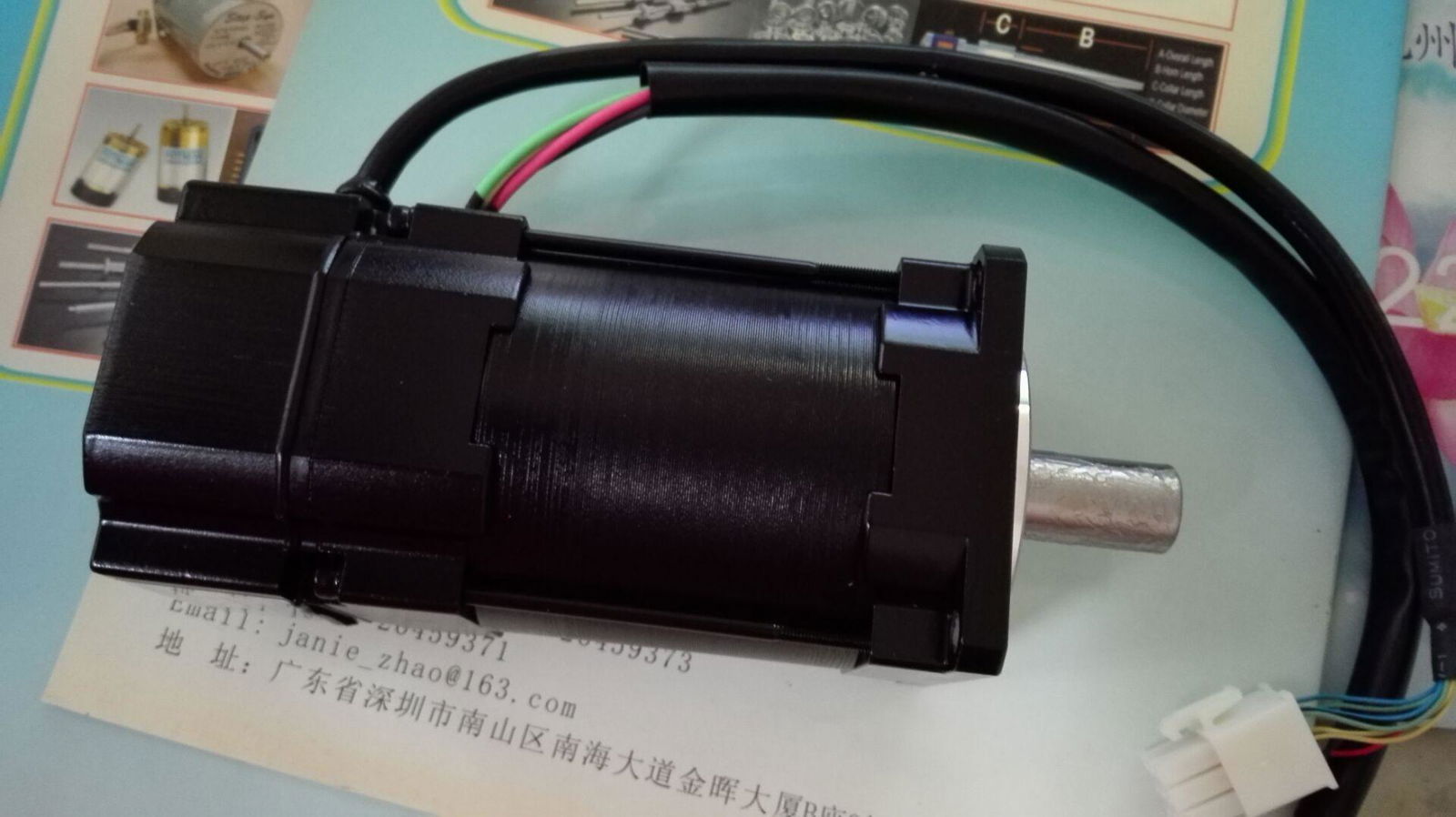  TAMAGAWA SERVO MOTOR TS4509N2000E100  100V 400W    2