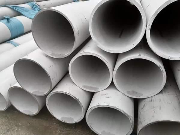 Stainless Steel Seamless Pipes