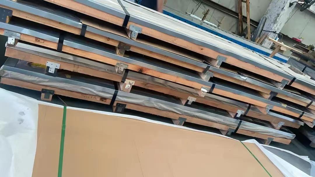 stainless steel sheets and coils 2