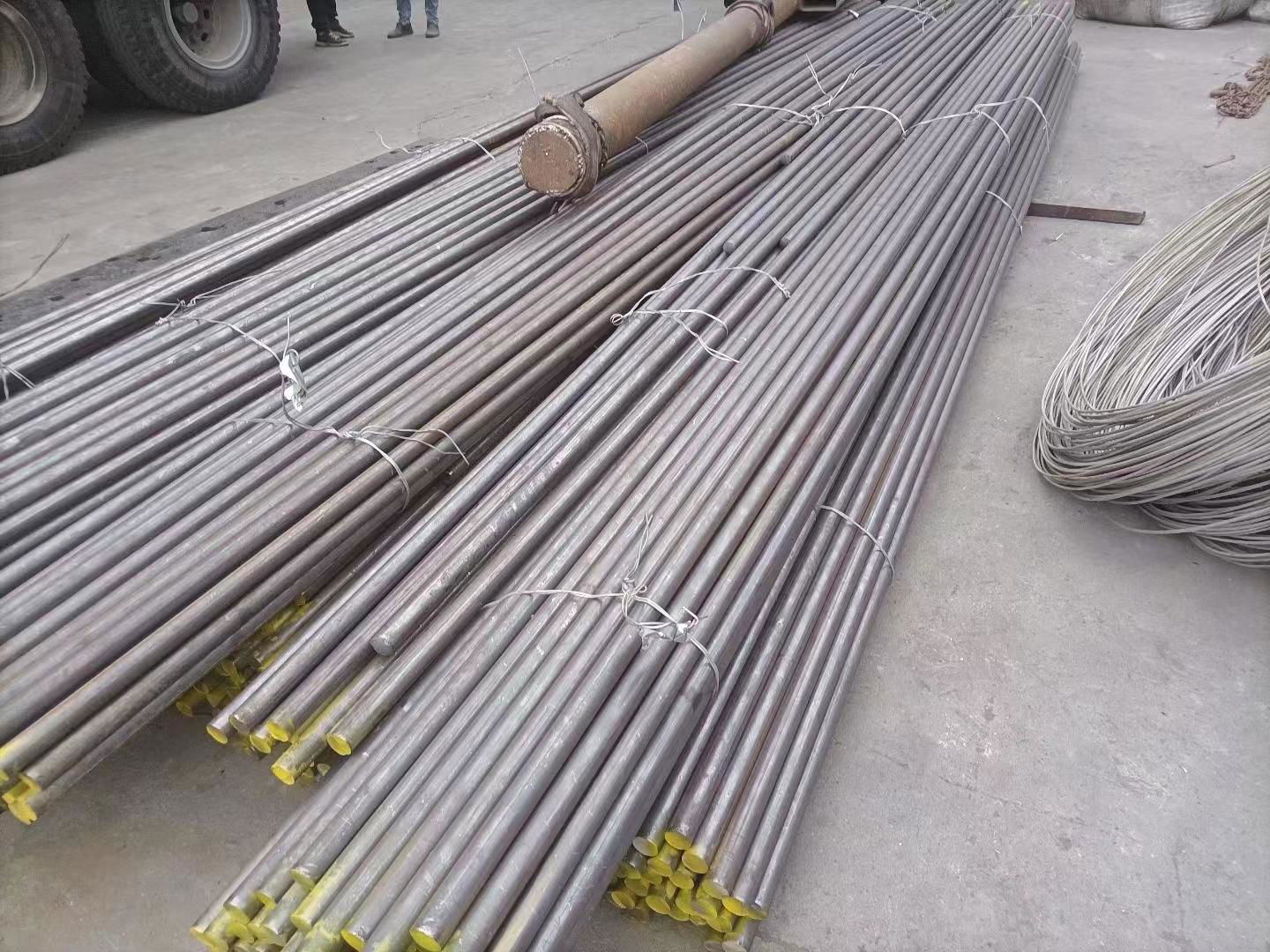 Stainless steel round bars 4